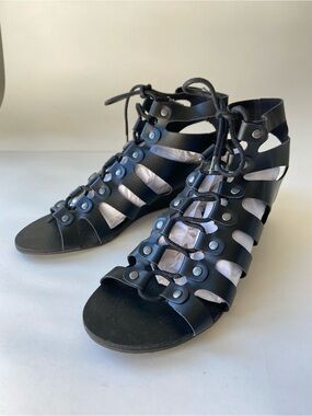 NWT Black Lace-Up leather Gladiator wedge Sandals for Women